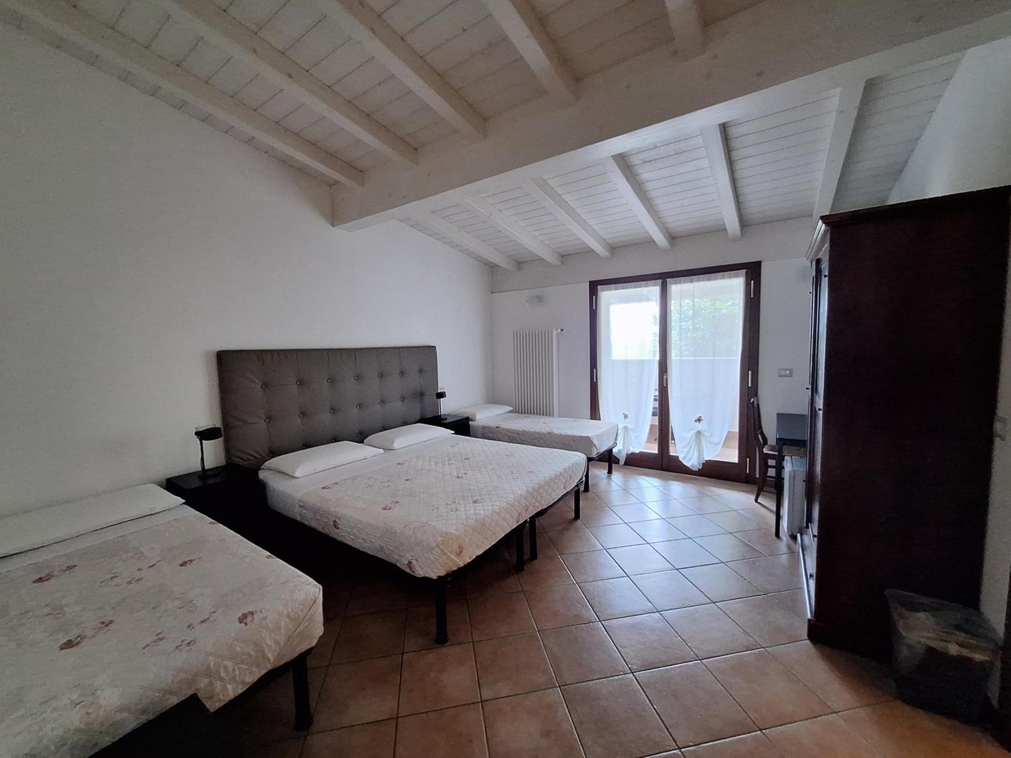 Bed & Breakfast Torrechiara Εξωτερικό φωτογραφία